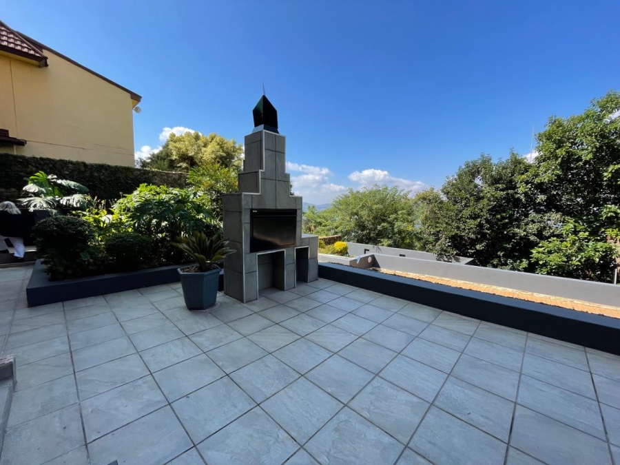 3 Bedroom Property for Sale in Kosmos North West